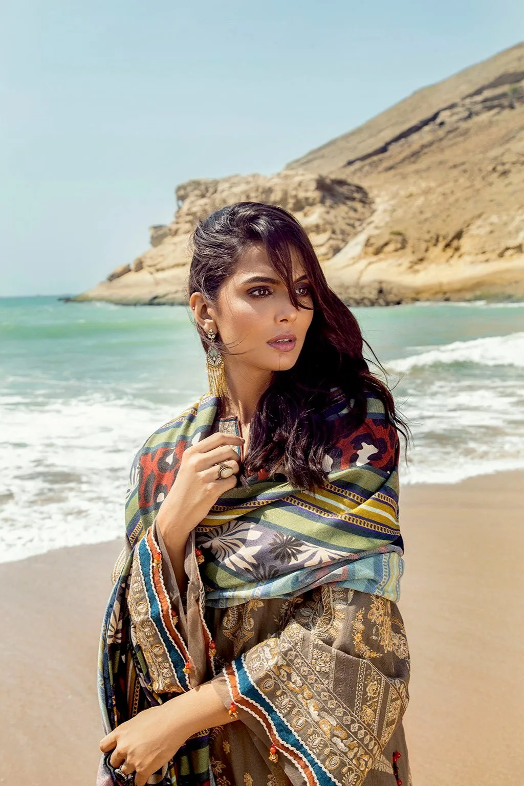 Baroque Khaddar Winter Collection – HAZEL WOOD