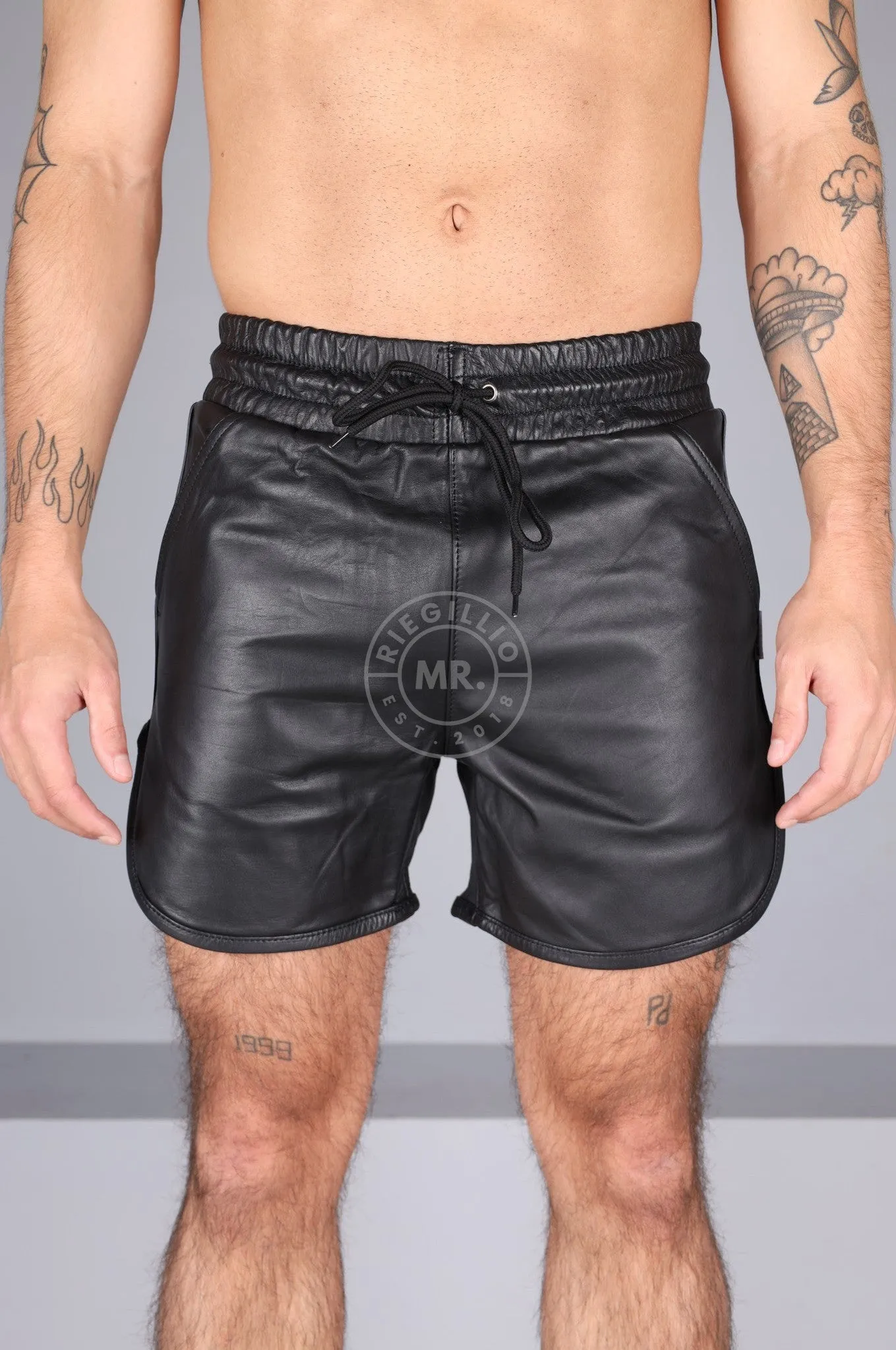 Berlin Full Black Leather Sport Short