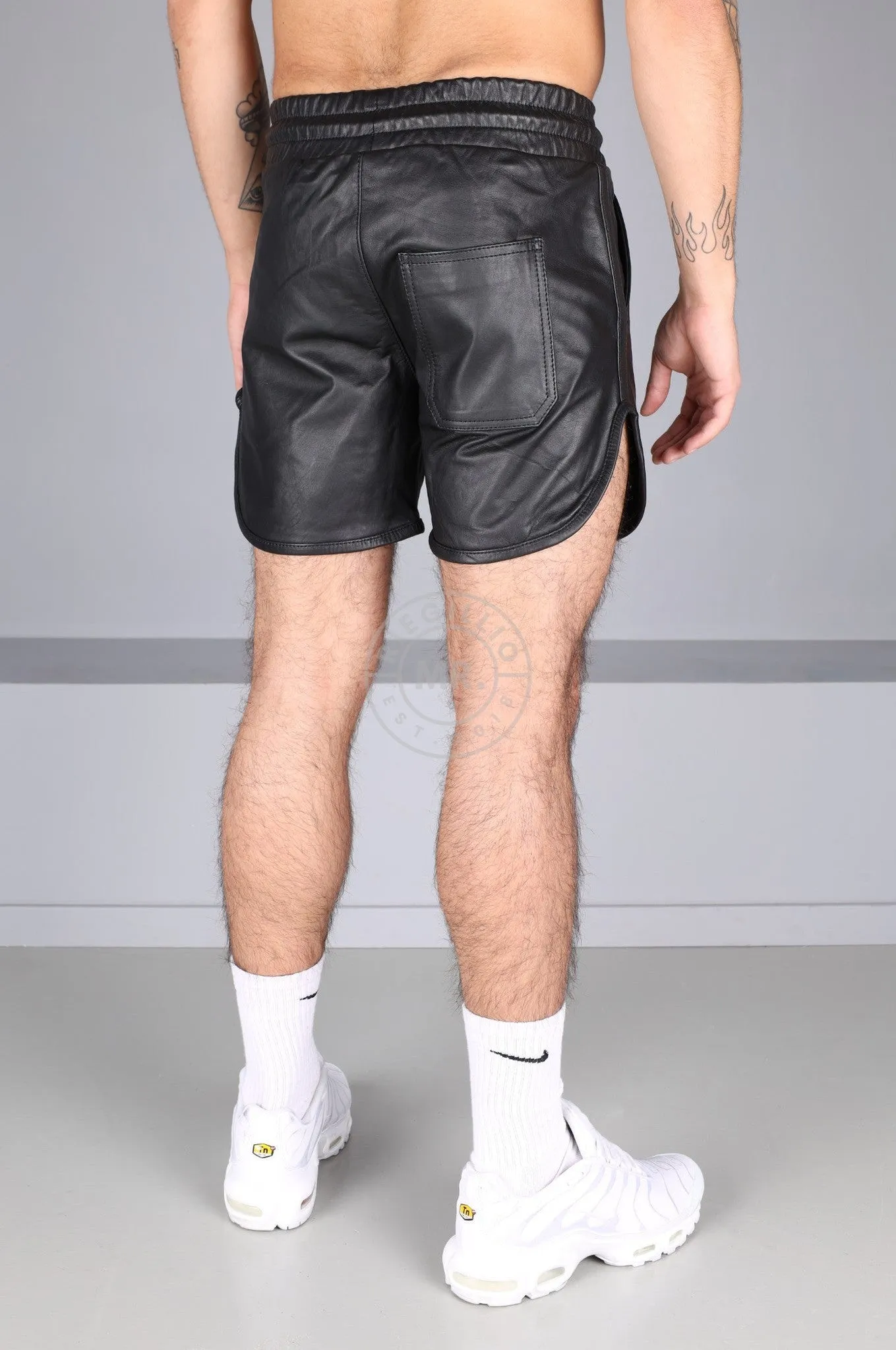 Berlin Full Black Leather Sport Short