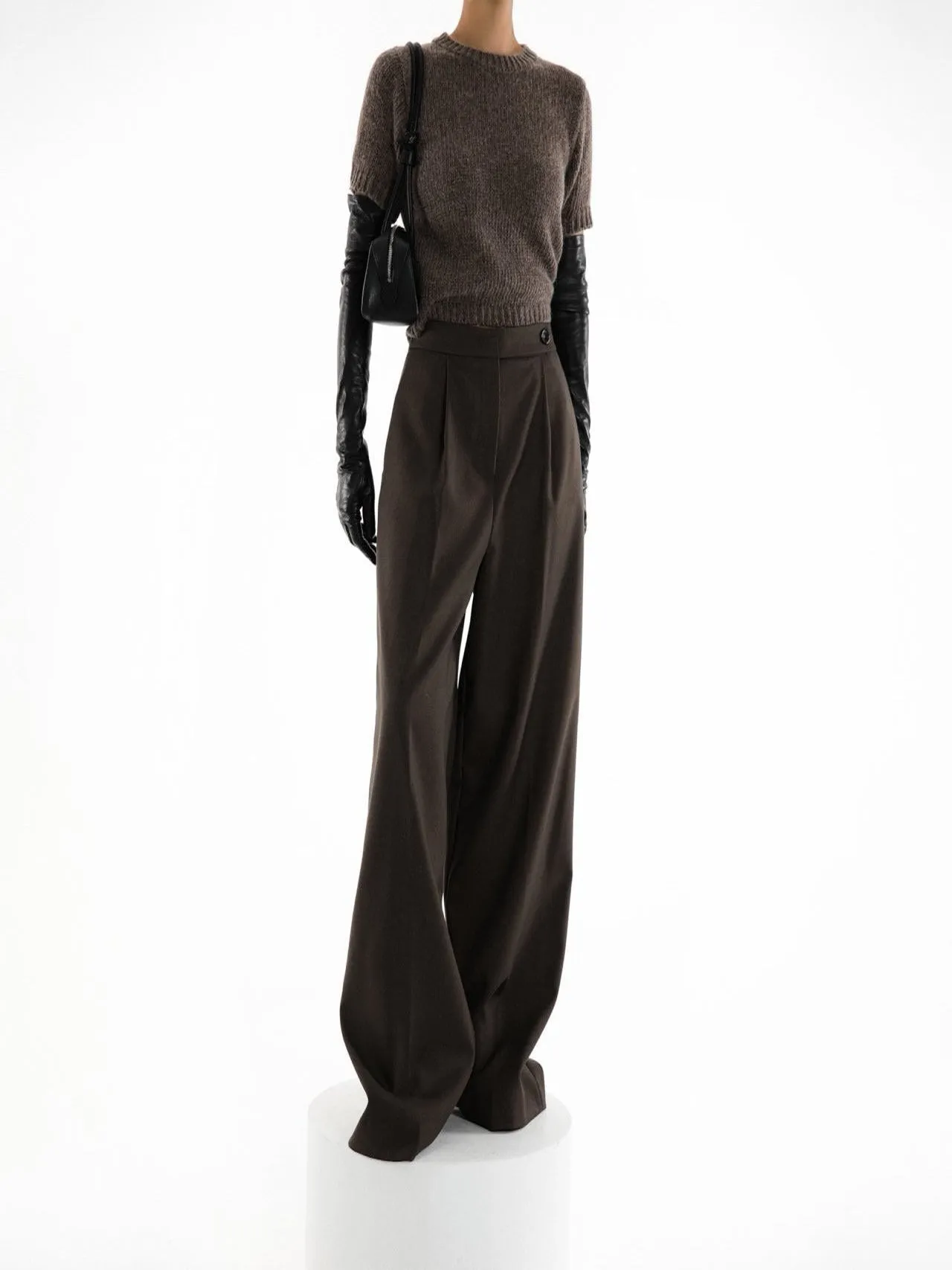 CLASSIC WIDE PLEATED PALAZZO PANTS