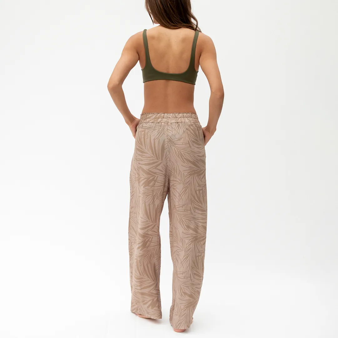 Day Trip Pant - Petite Palm Fronds Tan