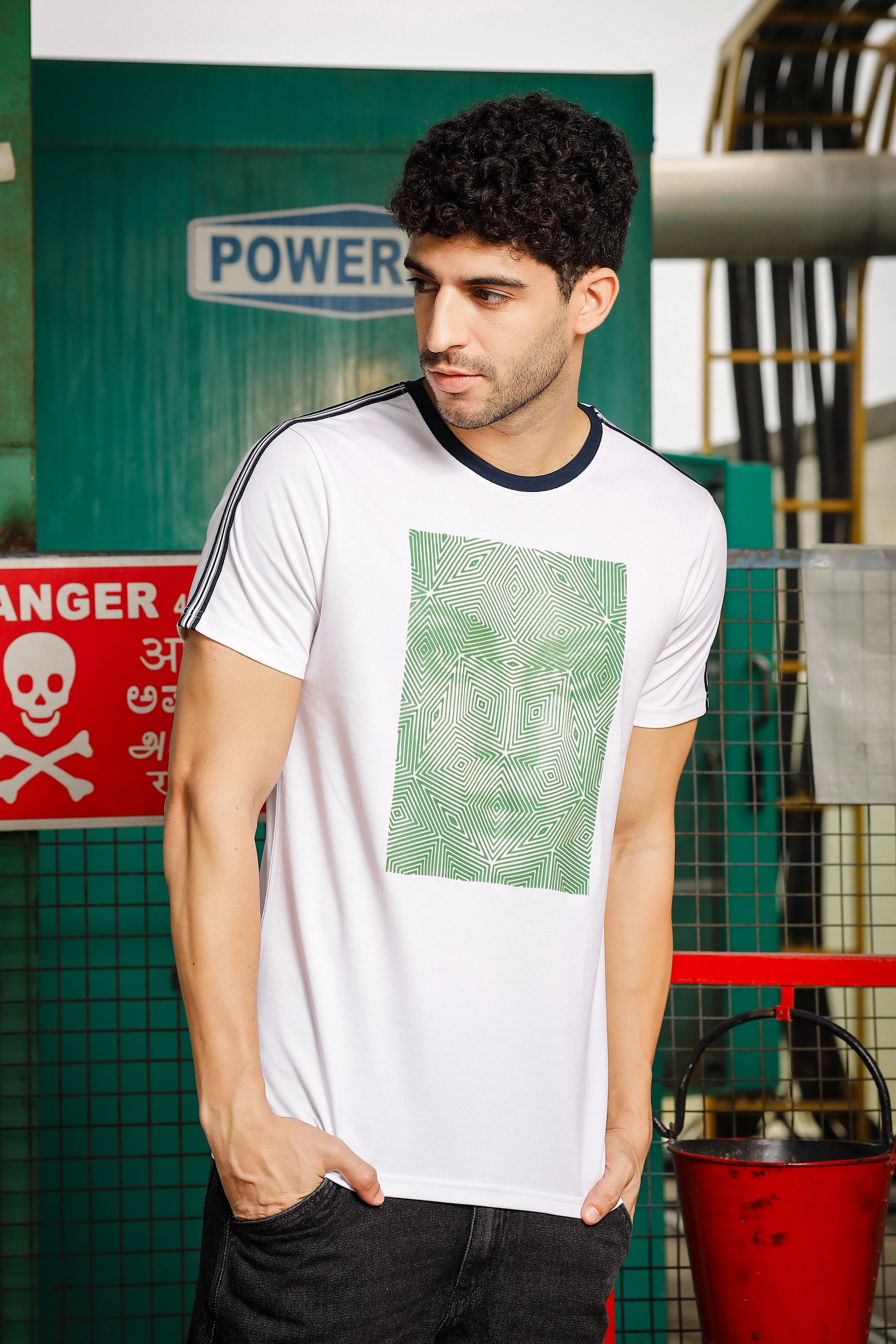 Mens White Round Neck T-Shirt