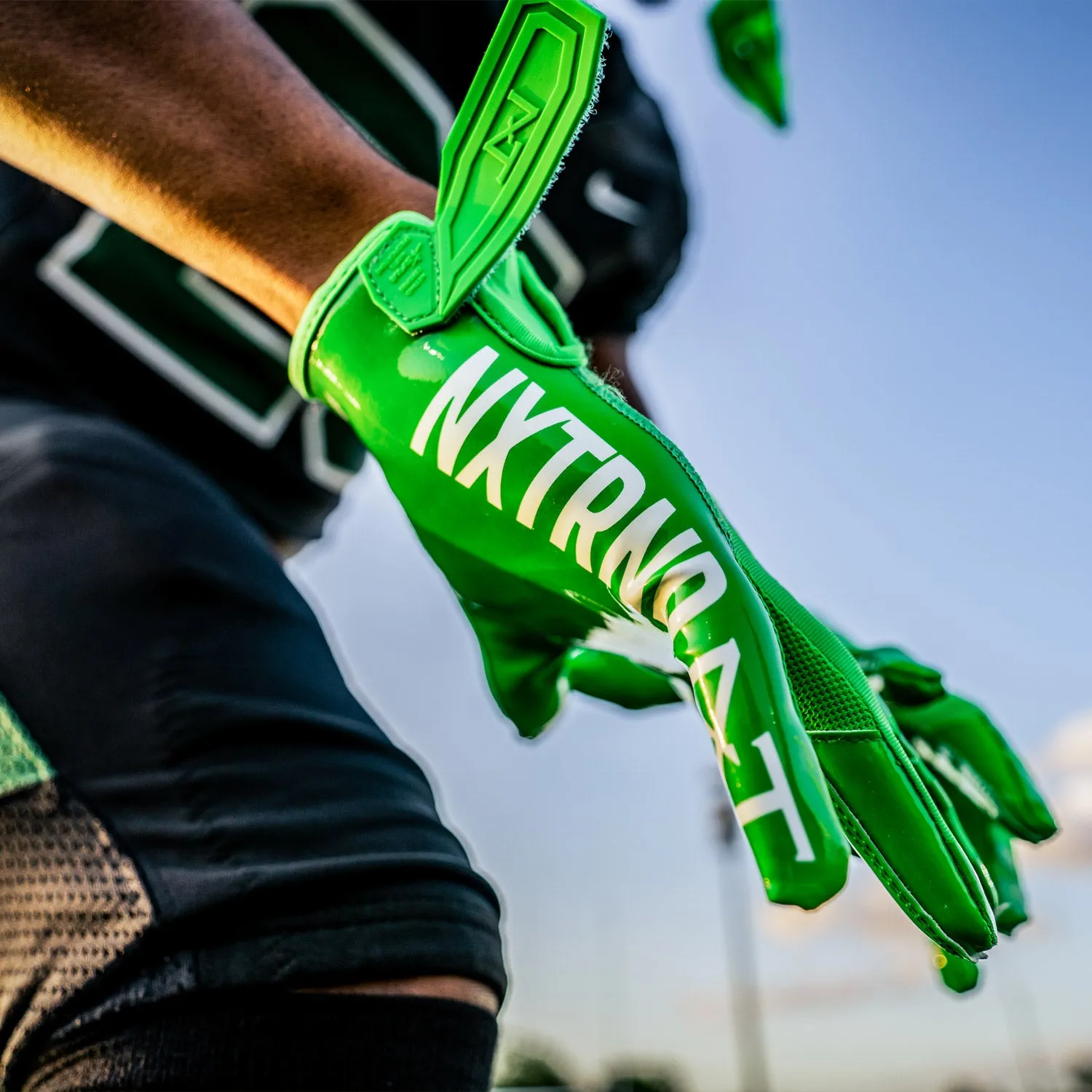 NXTRND G1® Football Gloves Green