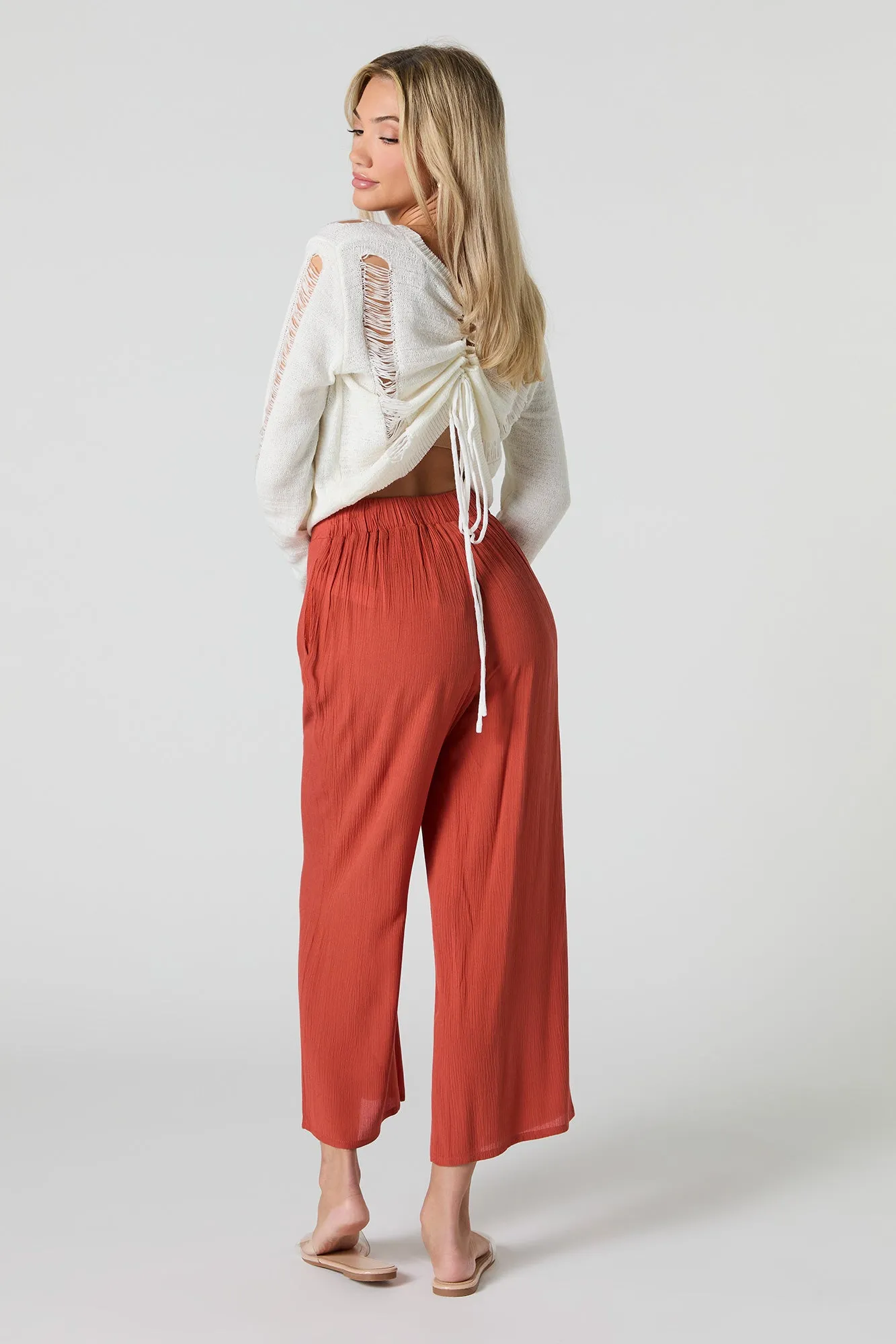 Textured Flowy Cropped Pant