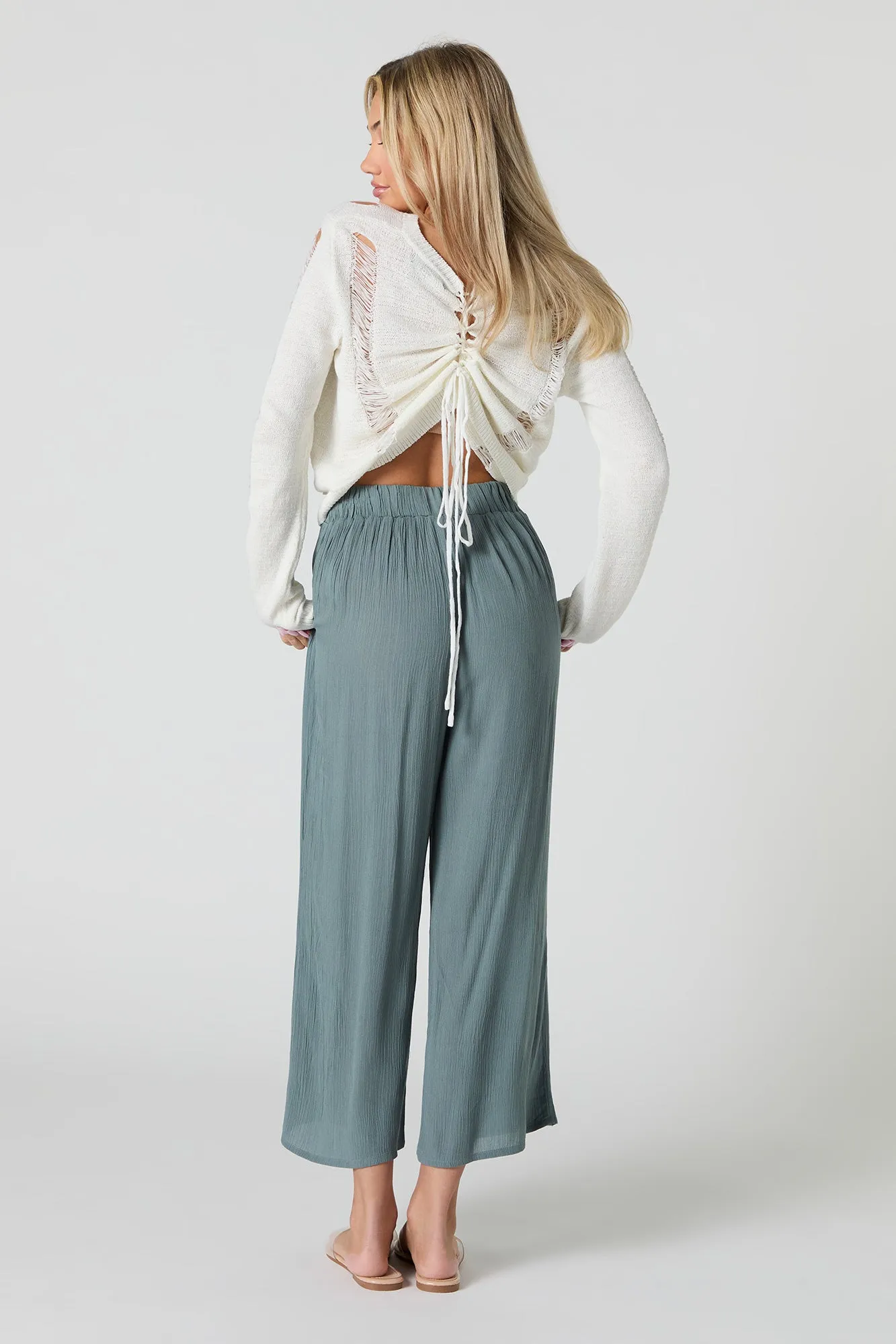 Textured Flowy Cropped Pant