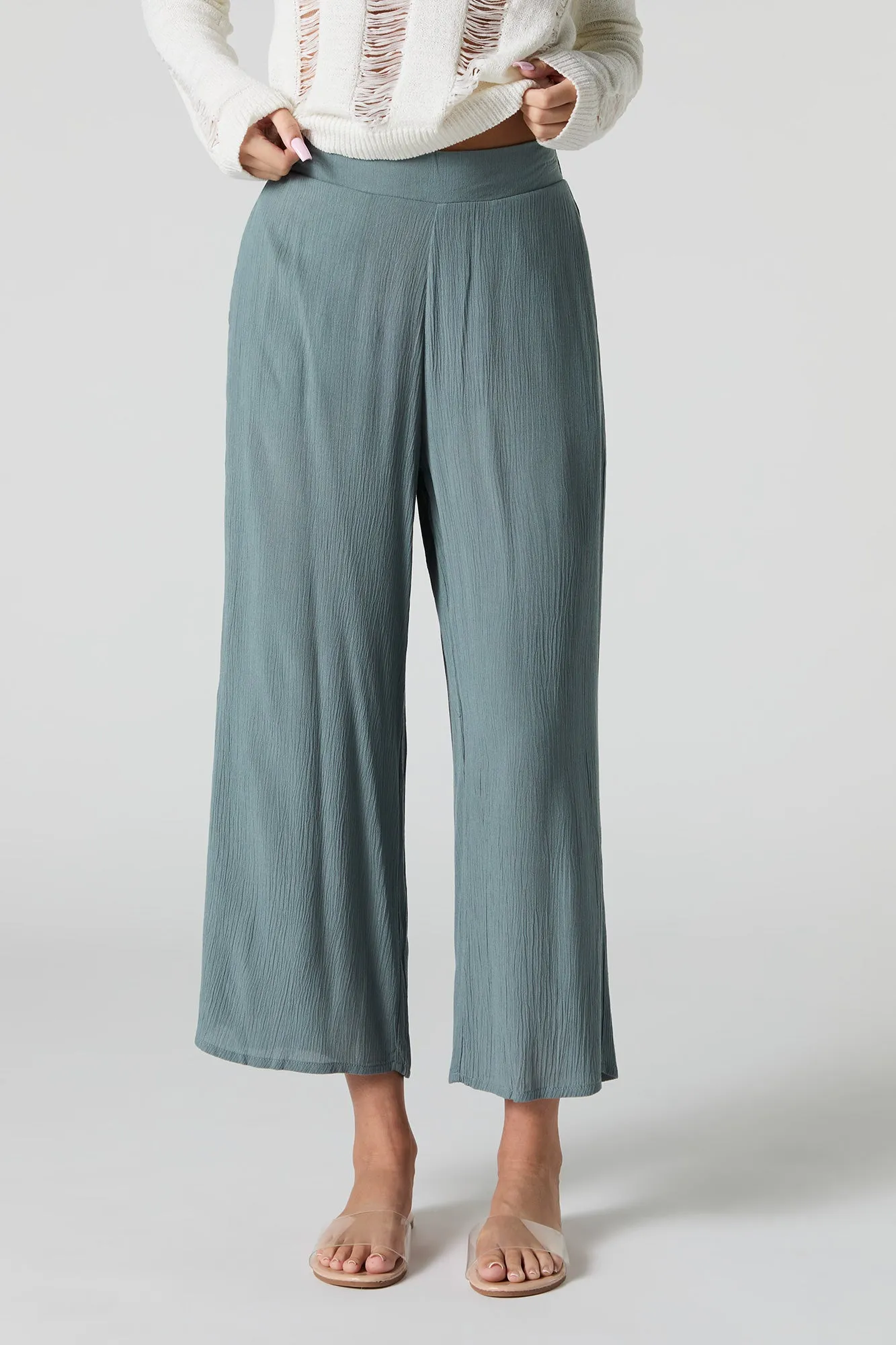 Textured Flowy Cropped Pant