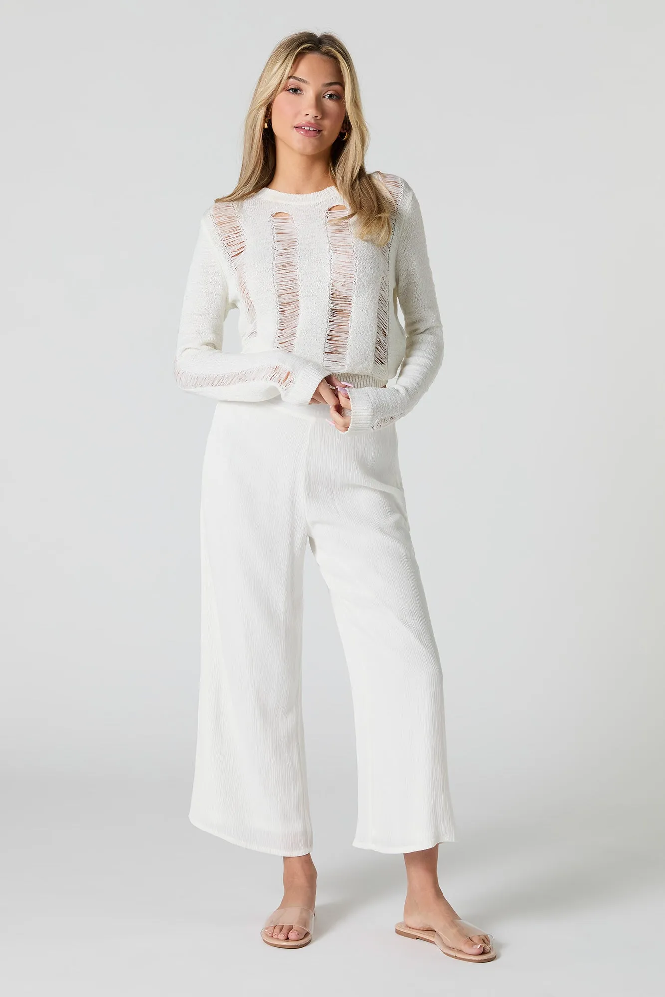 Textured Flowy Cropped Pant