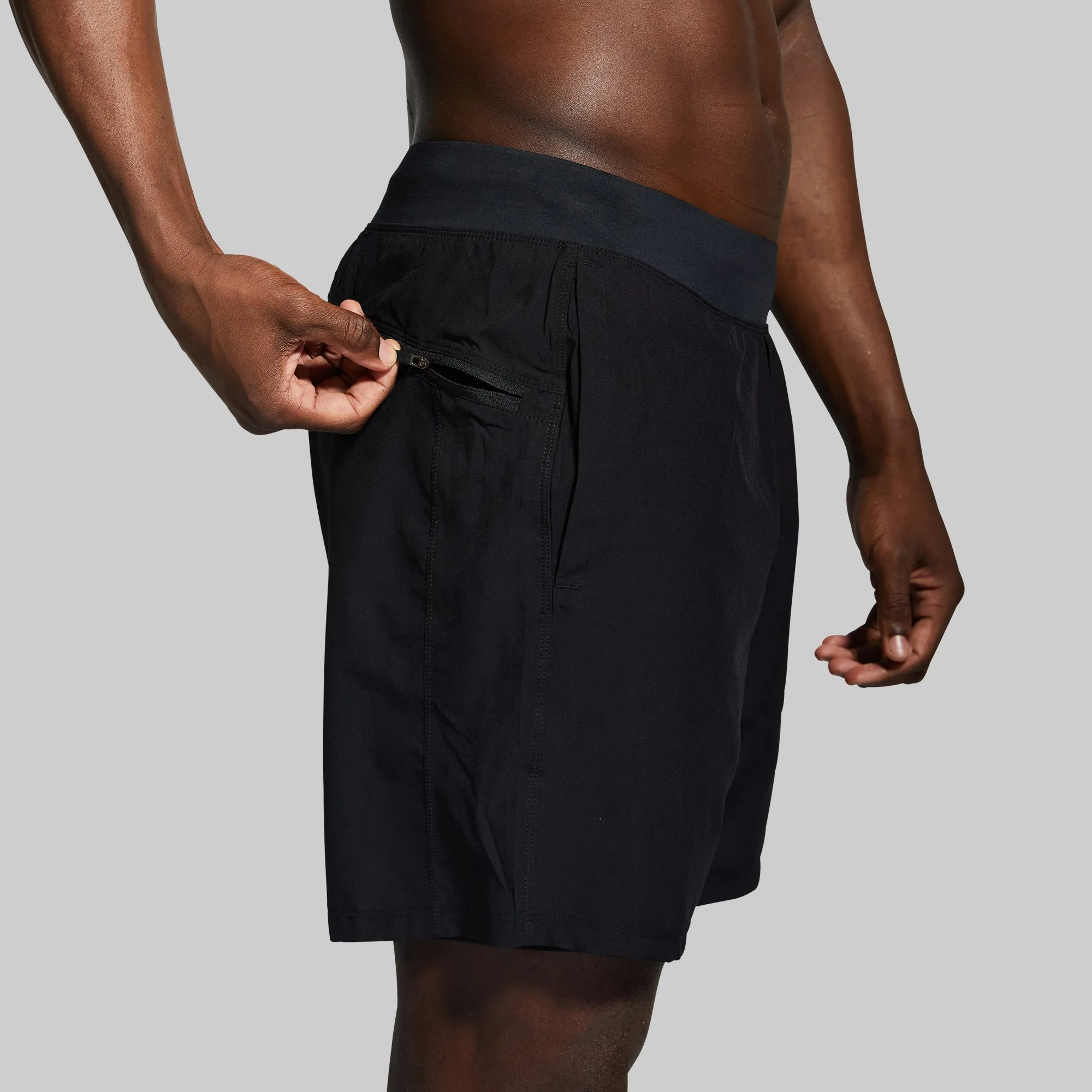 Versatile Short w/ Compression 7" (Black)